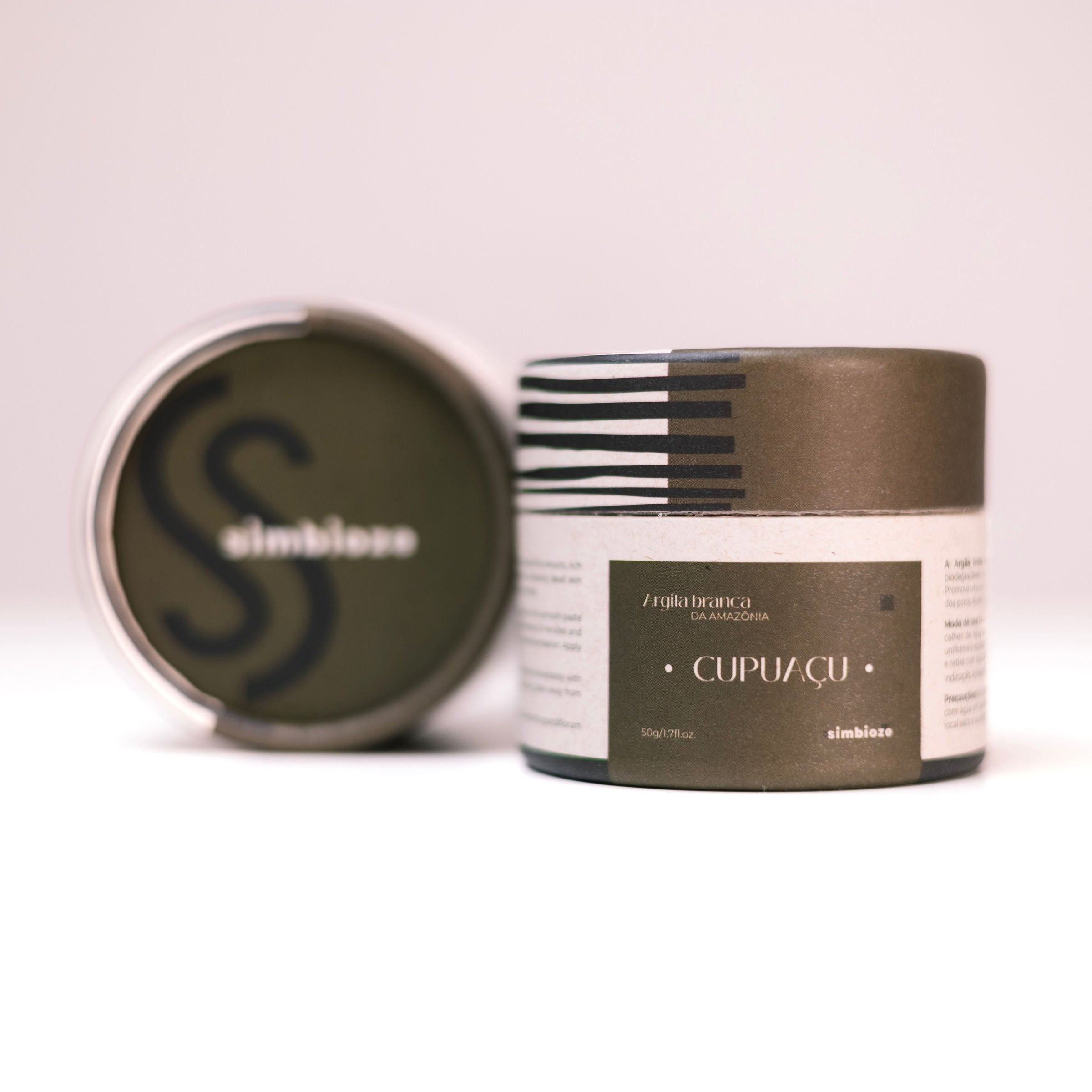 מסכת חימר לבן בשילוב קוֹפּוּאָסוּ